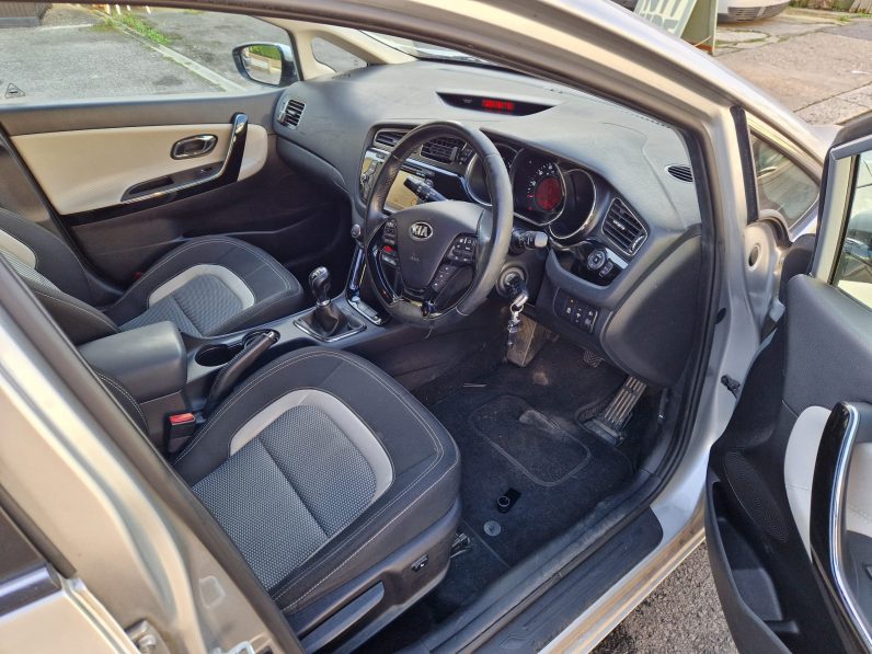 KIA Creed 1.6 CRDi 2014