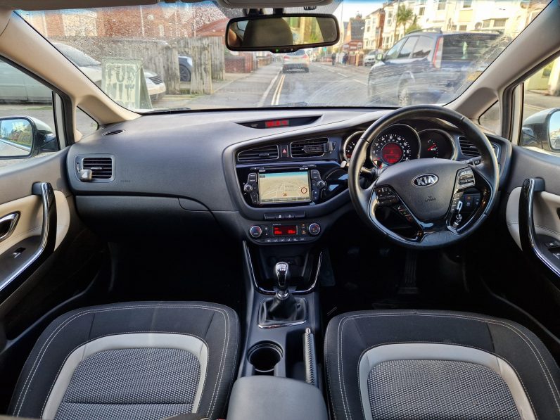 KIA Creed 1.6 CRDi 2014