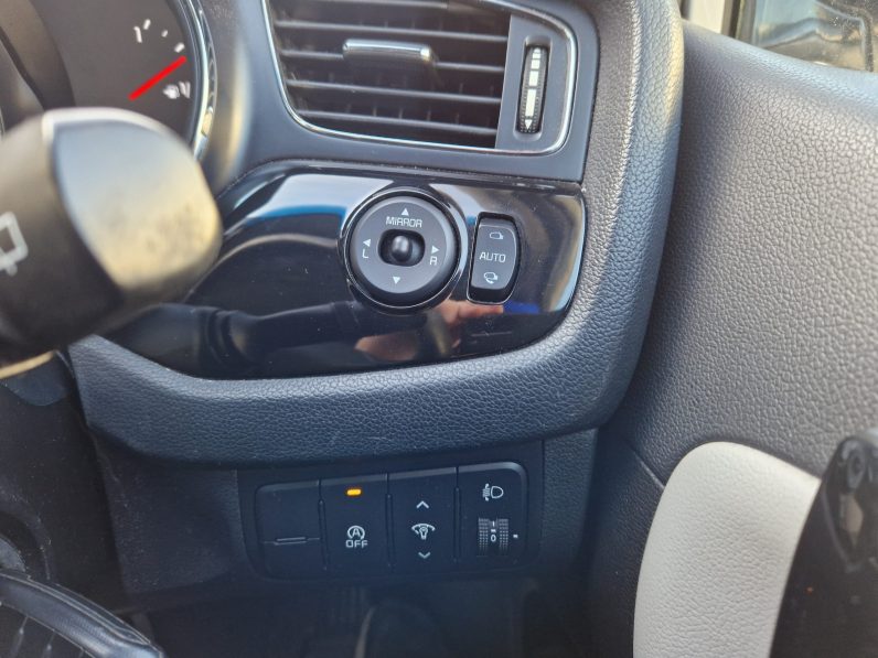 KIA Creed 1.6 CRDi 2014